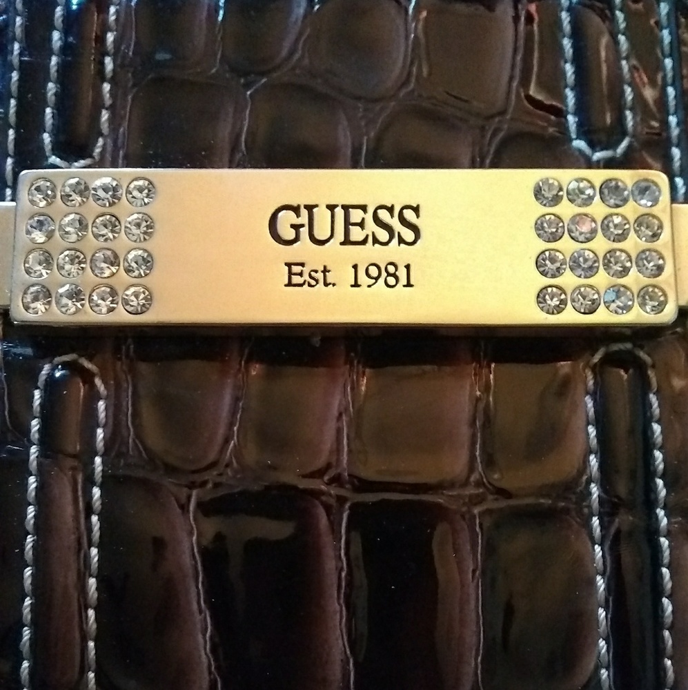 Bundle 2 items for $30! "GUESS" Authentic!